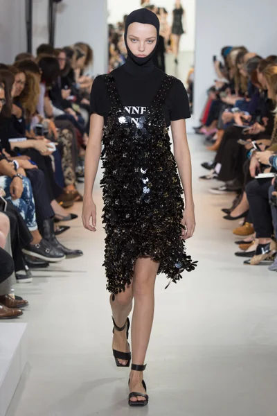 Look 5